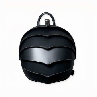 Una original mochila de cuero negro o marrón. Esta mochila de cuero estilo escarabajo está hecha a mano. Tiene un diseño único con un caparazón plegable que parece un escarabajo. Esta mochila dará el toque final a su look, ¡es perfecta para usted!