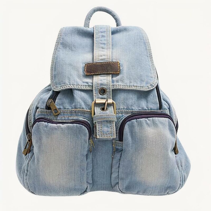 IMG_Sac à dos_imitation_jean Permítanos presentarle nuestra preciosa mochila de imitación de tela vaquera. Mochila vintage de color pálido e interior de lona de algodón. Es la combinación perfecta de comodidad, capacidad y estilo Será perfecta para llevar todo lo que necesite para su día en una elegante mochila auténtica. Mochila disponible en 2 colores.