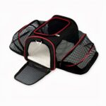 ¡Su mascota se revolcará por el suelo de amor con nuestra nueva bolsa extensible para mascotas! Perfecto para viajar, su amigo de cuatro patas disfrutará de un espacio que puede duplicarse cuando la situación lo permita. Aún más espacio para disfrutar del suave suelo, ¡genial!