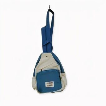 Déjese seducir por esta mini mochila de lona para niñas. Una mochila compacta fácil y cómoda de llevar. Además de ligera, la mochila es práctica de manejar y llevar. Por ejemplo, puede llevarla como mochila o como una simple bandolera.