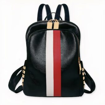 Nuestra lujosa mochila de cuero es una pieza atemporal que completará su look.