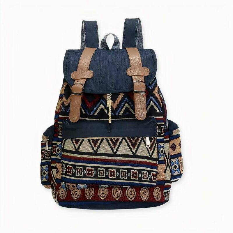 Esta mochila vintage con estampados étnicos le llevará de viaje día tras día Con su gran capacidad, es perfecta para las vacaciones. Disponible en cuatro colores, elija el estampado que mejor se adapte a su personalidad. ¡Esta colorida mochila aportará originalidad y diversión a sus conjuntos en un abrir y cerrar de ojos!