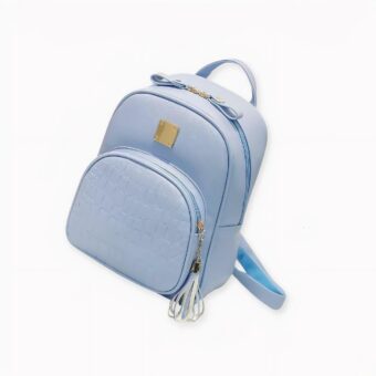 ¿Busca una forma chic y moderna de vestir? Hágase con una bonita mochila de piel con estampado de cocodrilo. Es una mochila femenina ideal para el verano y el otoño. Es el accesorio perfecto para llevar sus pertenencias por la ciudad con estilo. Y la buena noticia es que puede elegir entre una gama de colores para esta mochila de cocodrilo.