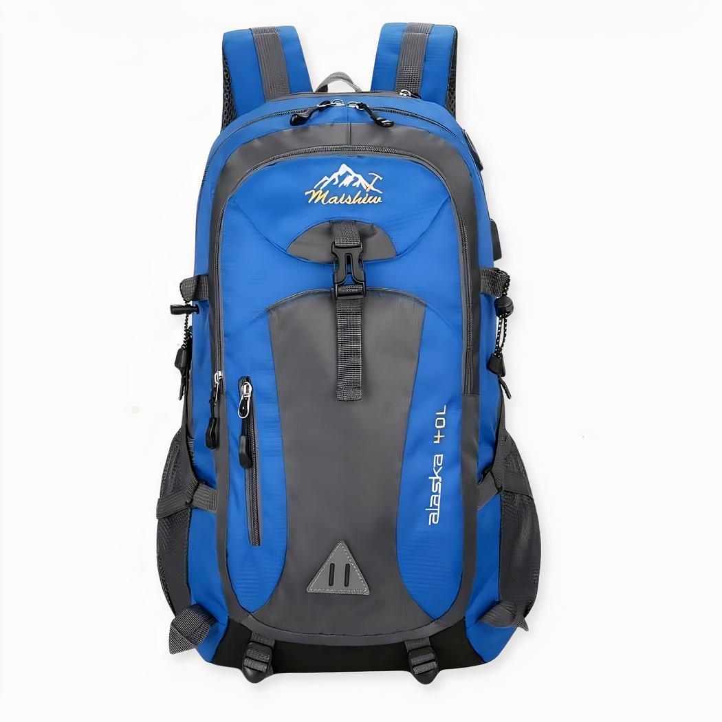 Esta mochila es perfecta para sus excursiones al aire libre, ¡y su toma USB integrada significa que no se quedará sin batería en medio del bosque! Disponible en cinco colores, elija el que más le convenga y salga a recargar las pilas en plena naturaleza.
