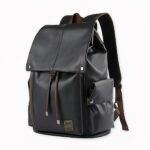 Mochila de cuero para hombre con un diseño sencillo, de buena calidad y a la moda
