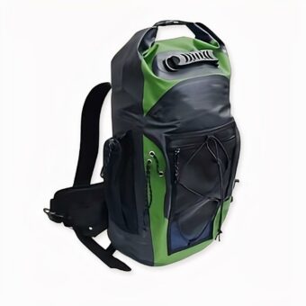 Mochila impermeable de 30L con correa lateral suave, de buena calidad y muy práctica.