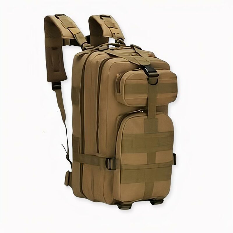 Mochila marrón para camping y senderismo, de buena calidad y muy práctica.