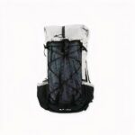 Descubra esta mochila de esquí de travesía para sus fines de semana en la montaña con una capacidad de 40 L y 16 L adicionales con su bolsillo exterior. Otros numerosos compartimentos en la sección impermeable de esta mochila le permitirán llevar absolutamente todo consigo para sus días de esquí, snowboard o senderismo en la montaña.