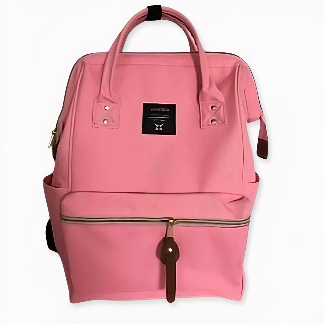 Esta mochila es perfecta para el colegio. Es elegante y práctica, con mucho espacio para sus libros de texto y otros materiales. Su colorido diseño hace que sea fácil de encontrar en una taquilla abarrotada, y las cómodas correas para los hombros facilitan su transporte.