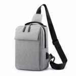 Bandolera masculina de nailon gris con cinta negra