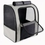Lleve a su gato cómodamente con esta mochila para gatos con cortina. Como la comodidad de su mascota es lo más importante, con esta mochila se sentirá a gusto y no se pondrá nervioso por estar encerrado. Su pequeña mascota se sentirá a gusto y cómoda.