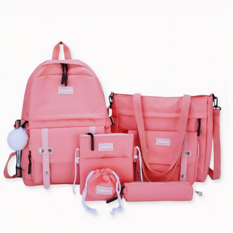 Si busca un juego de mochilas de alta calidad, ¡este juego de bolsas de cuatro piezas es para usted! Estas bolsas están fabricadas con materiales resistentes y duraderos, lo que las hace perfectas para el trabajo, los viajes o la escuela. Además, las dos bolsas grandes son espaciosas y en ellas podrá guardar todo lo necesario para el día a día.