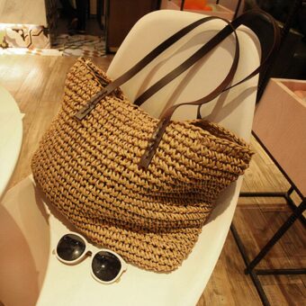 Bolsa de playa bohemia de paja trenzada para mujer