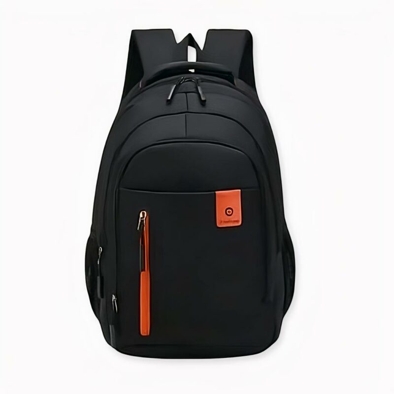 Mochila escolar ergonómica para niños en color negro, de buena calidad y muy actual.