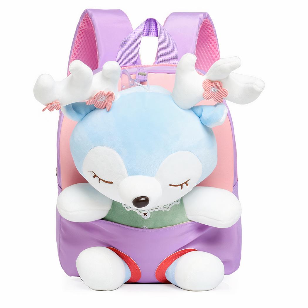 Bonita mochila de ciervo para niñas en morado con fondo blanco