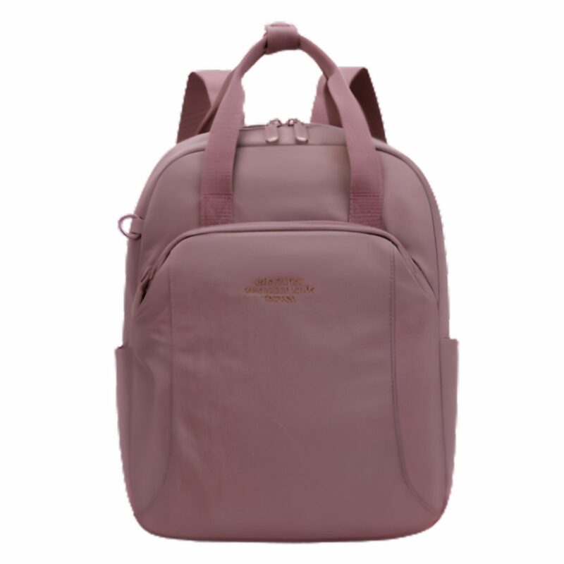 Sac à dos femme brodé en nylon sur fond gris très clair