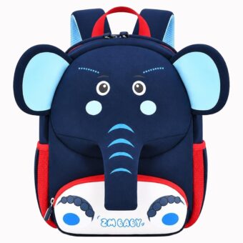 Un sac à dos en forme d'éléphant pour enfant bleu marine, avec grandes oreilles, yeux ronds et petit museau, posé sur fond blanc.